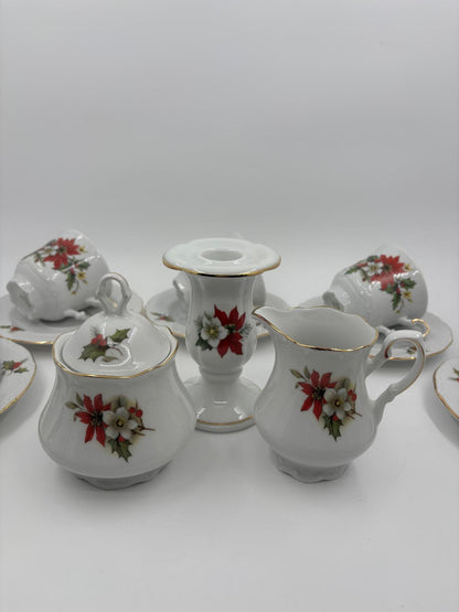 Vintage Tasse Set Weihnachts-Porzellan von Johann Seltmann Winterdekor 18-teilig