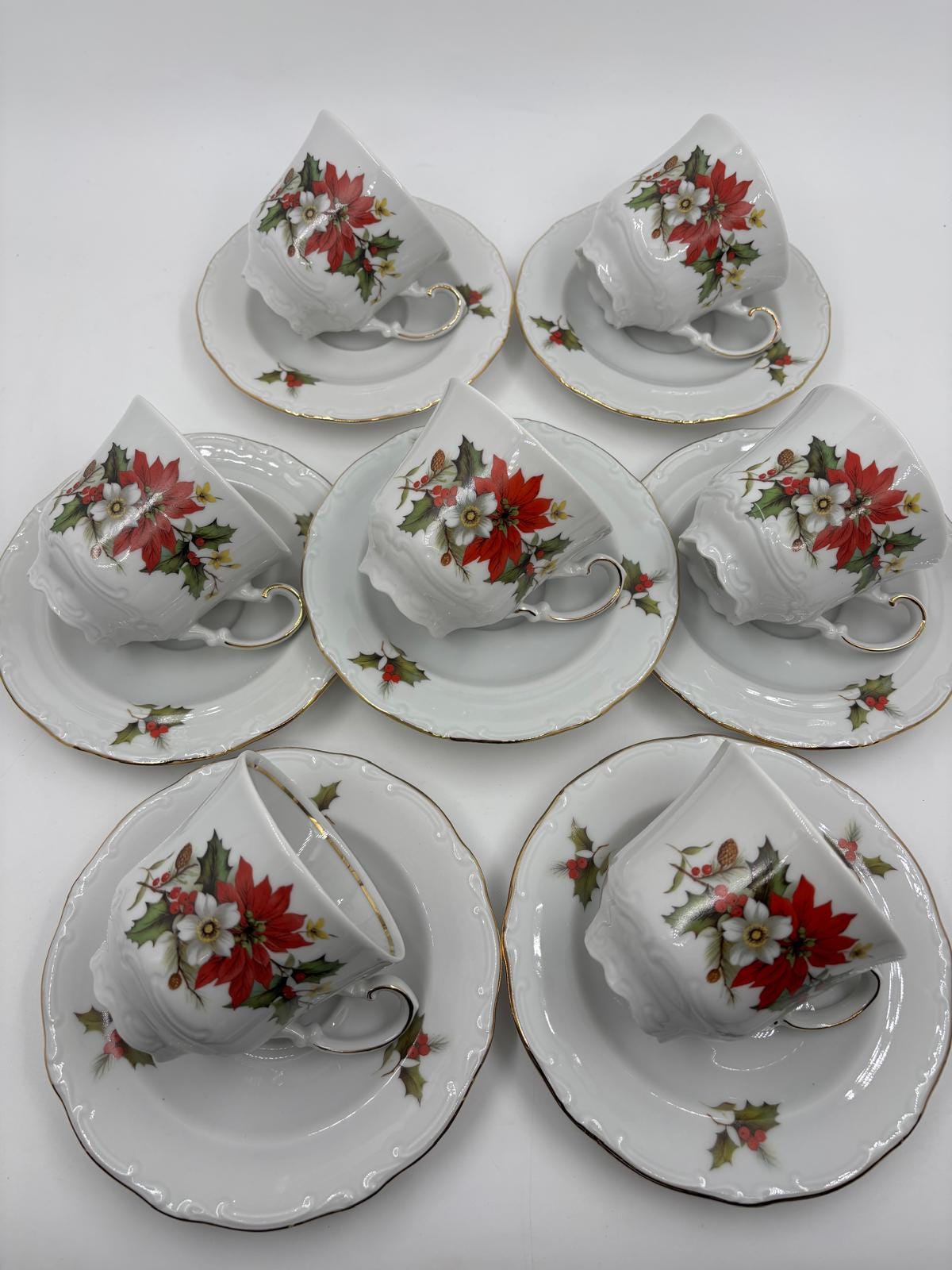 Vintage Tasse Set Weihnachts-Porzellan von Johann Seltmann Winterdekor 18-teilig