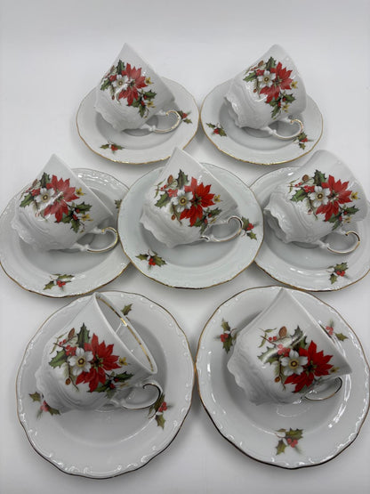 Vintage Tasse Set Weihnachts-Porzellan von Johann Seltmann Winterdekor 18-teilig
