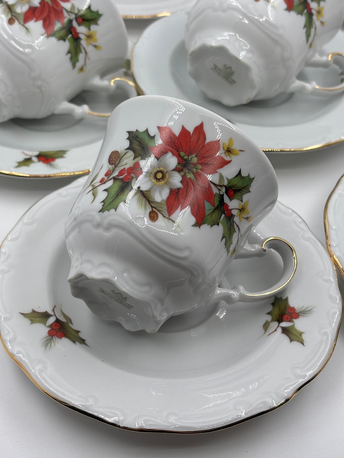 Vintage Tasse Set Weihnachts-Porzellan von Johann Seltmann Winterdekor 18-teilig
