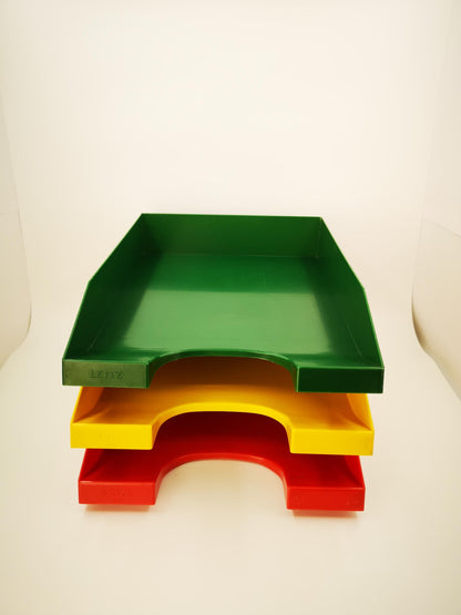 Vintage Briefablage Set von 3 von LEITZ grün gelb rot stapelbar