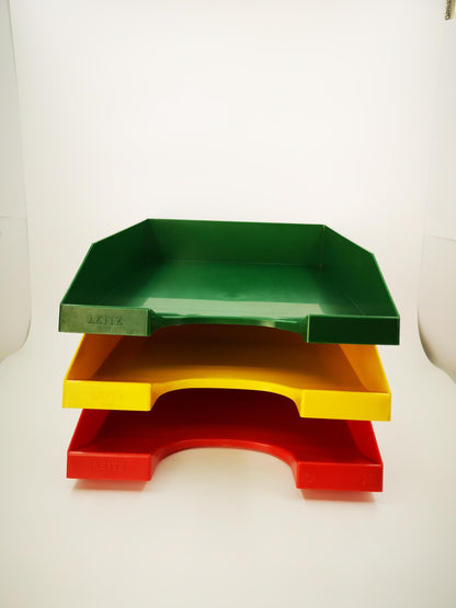 Vintage Briefablage Set von 3 von LEITZ grün gelb rot stapelbar