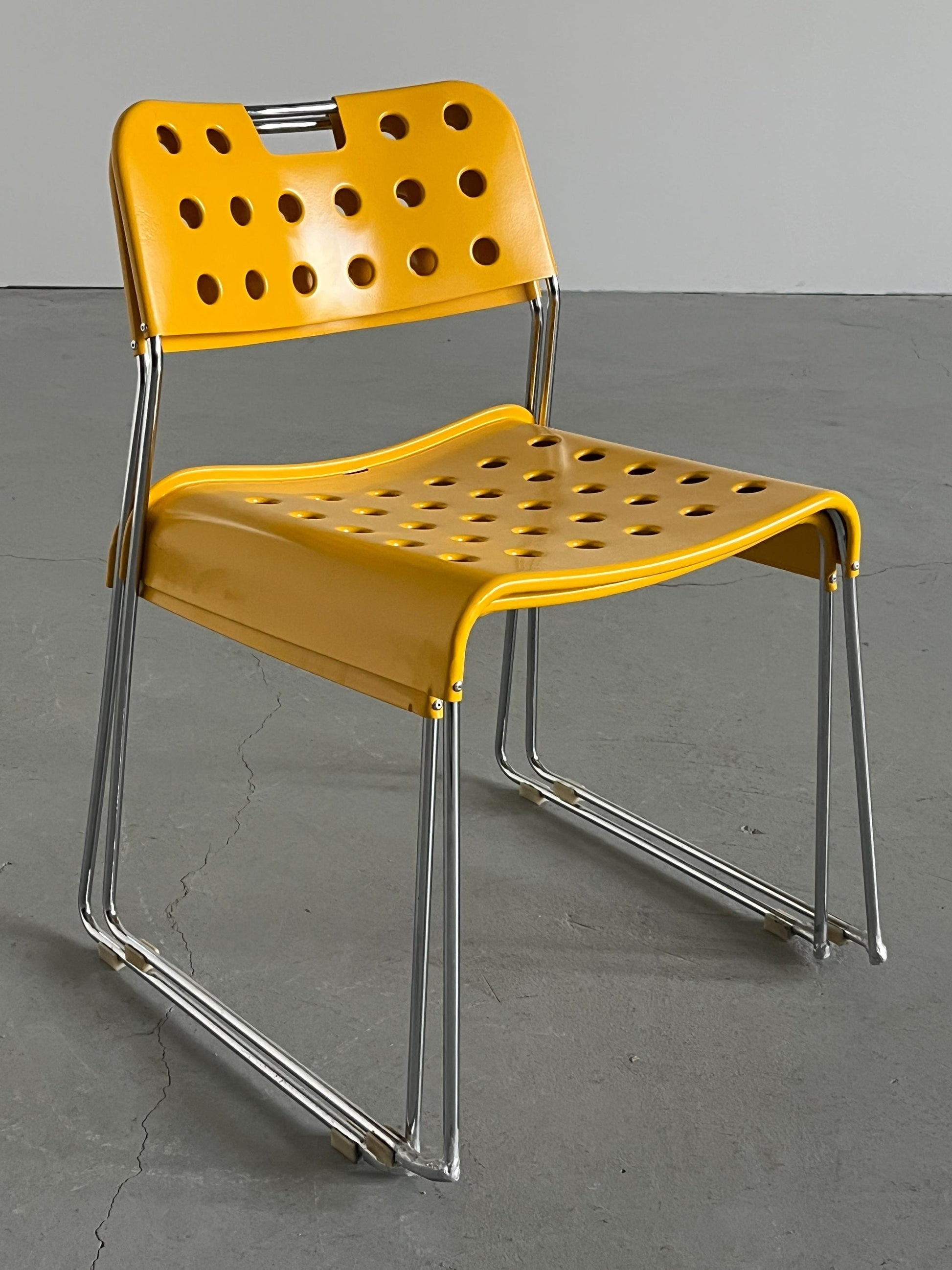 Vintage Stuhl Omstak Set von 2 von Rodney Kinsman für Bieffeplast Gelb