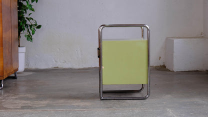 Vintage Nachttisch B 107 für Thonet lindgrün