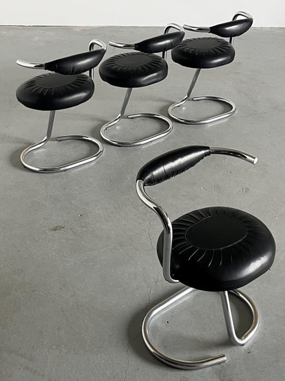 Vintage Stuhl Cobra von Giotto Stoppino für Bernini, Set von 4, schwarz, Chromgestell