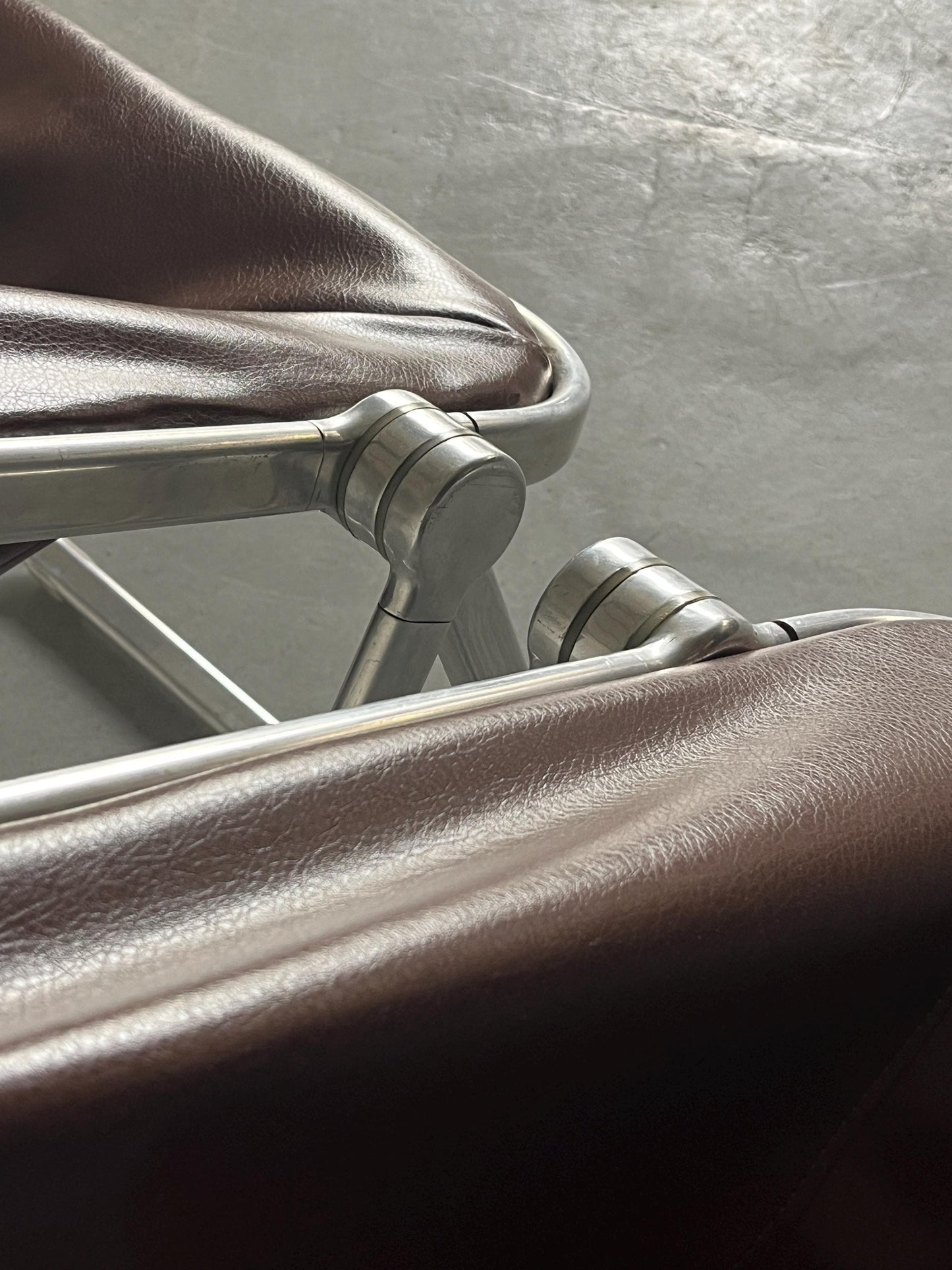 Vintage Klappstuhl Plona von Giancarlo Piretti für Anonima Castelli, Set von 2, braun