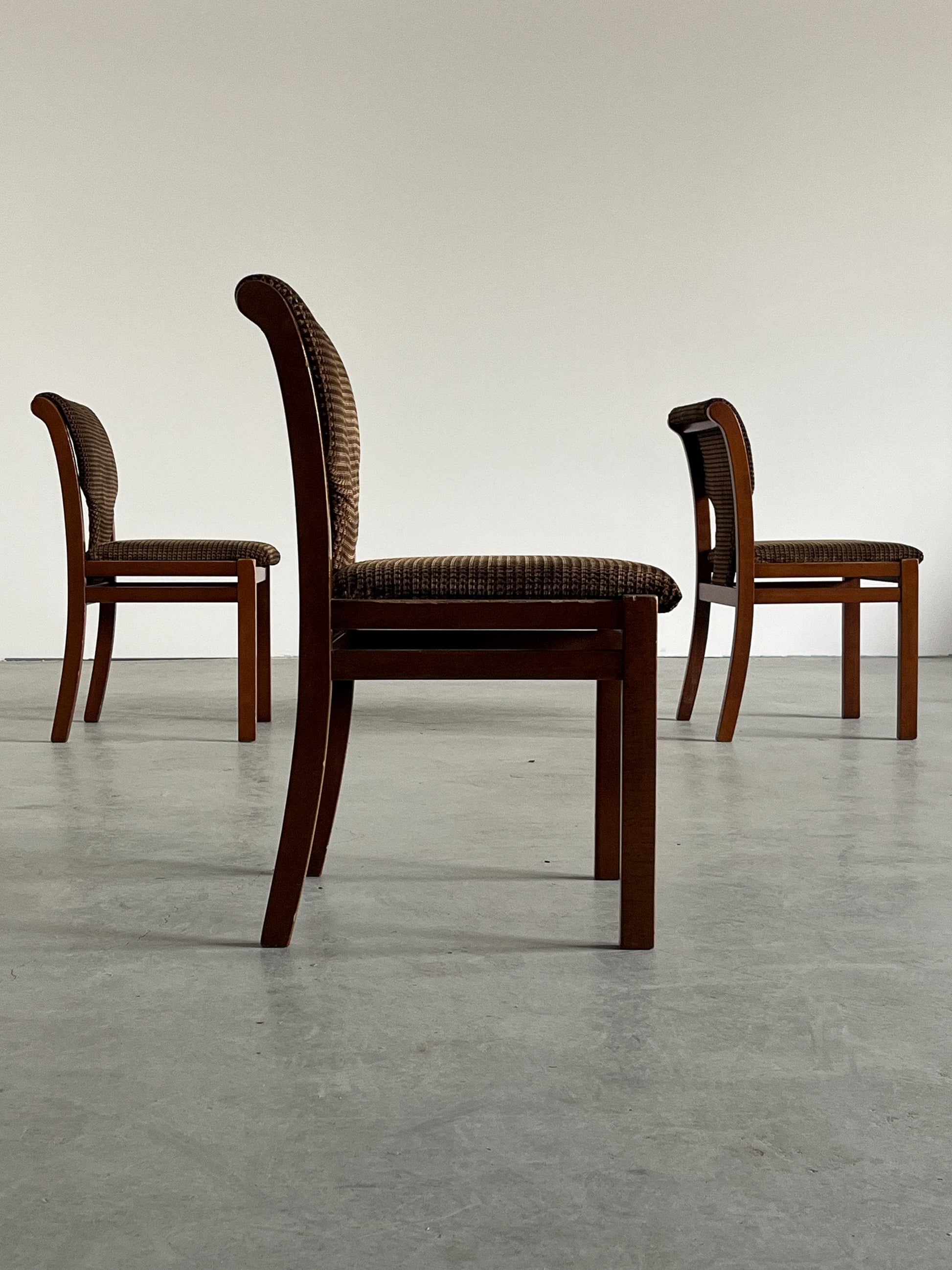 Vintage Esszimmerstuhl von unbekannt für Italien