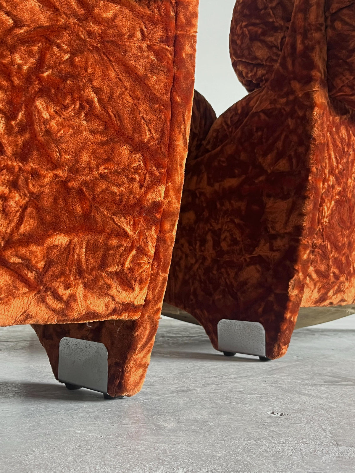 Vintage Sessel Set von 2 in Dunkelorange von unbekannt für Italien