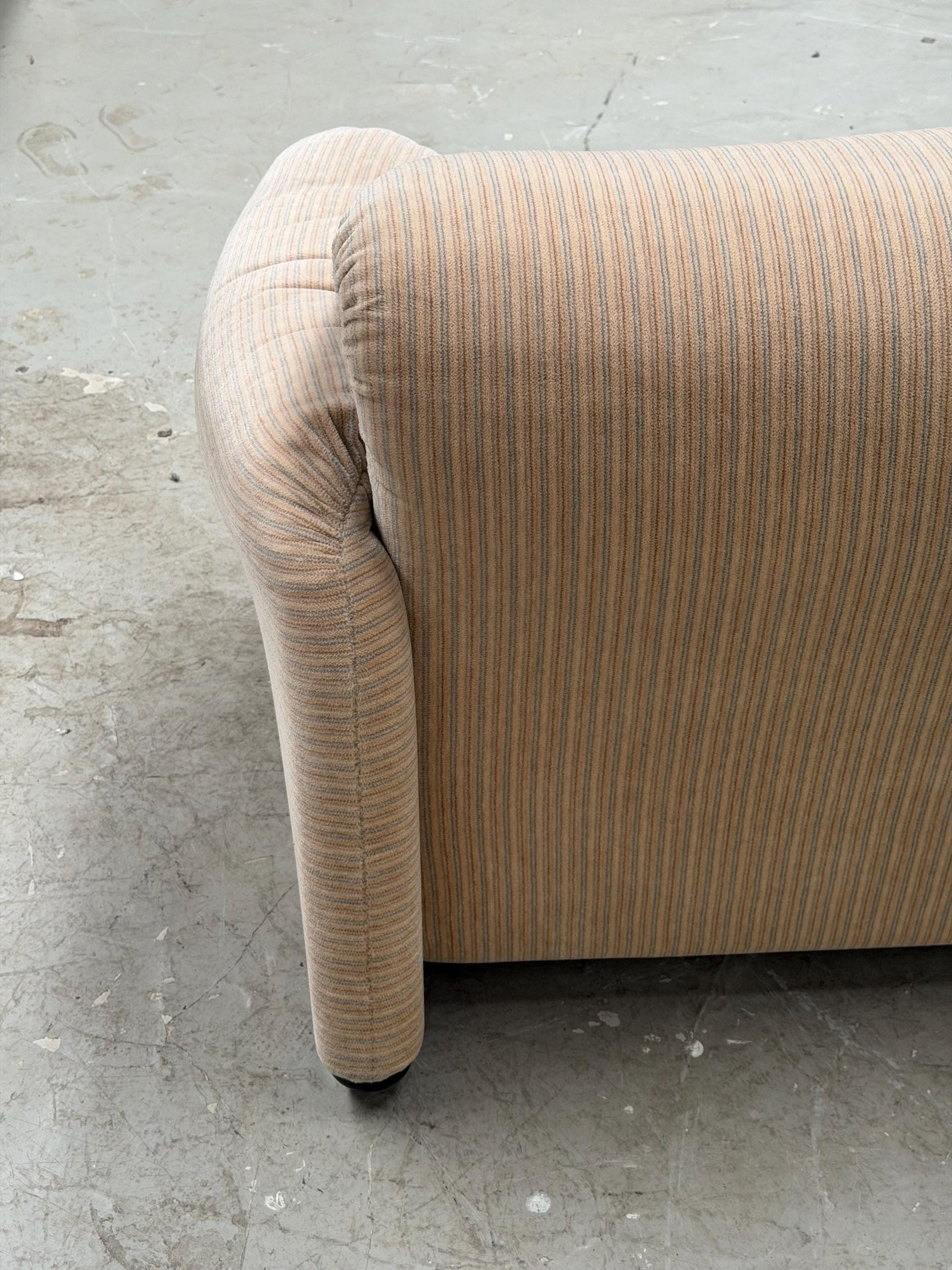 Vintage Sofa Maralunga von Vico Magistretti für Cassina mit gestreiftem Missoni-Stoff