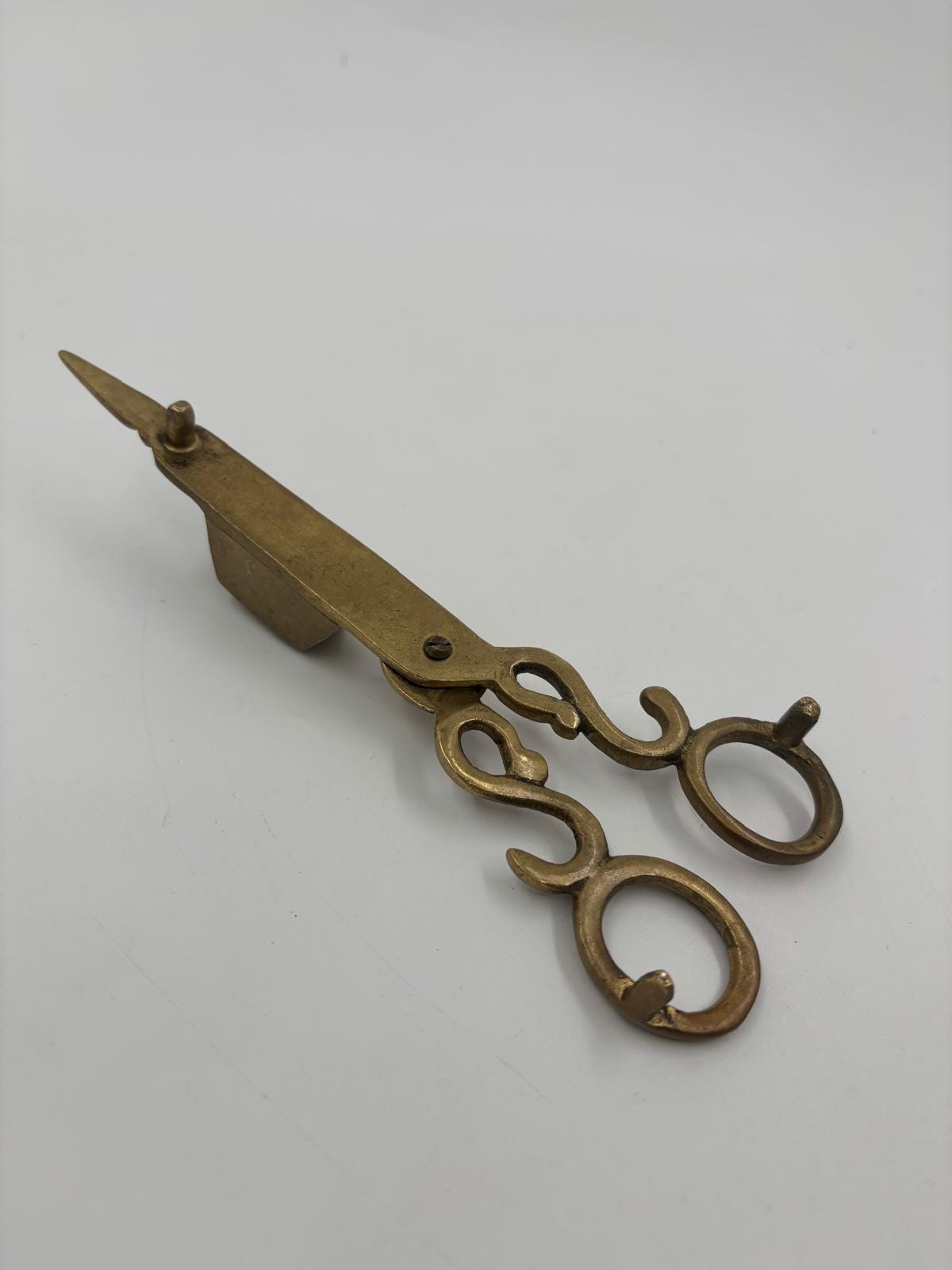 Vintage Kerzenlöscher in Scherenform aus Messing
