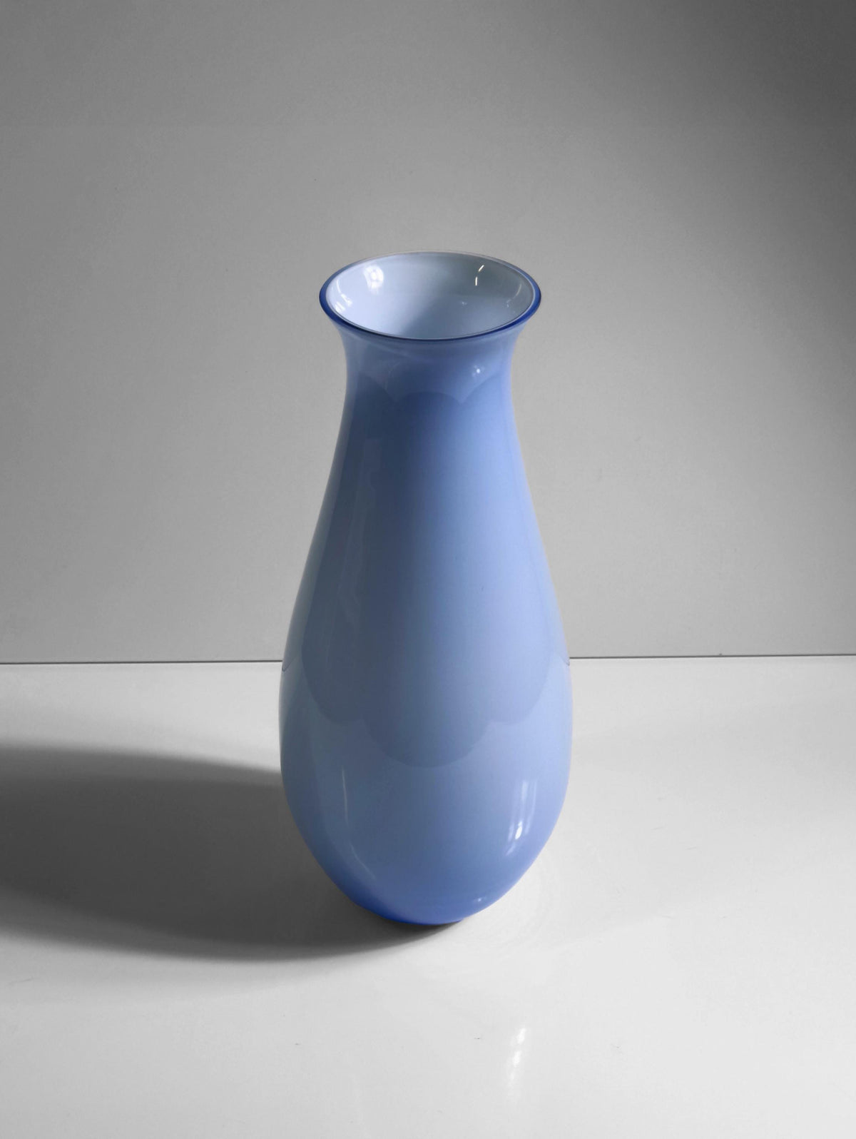 Vintage Vase Murano Glas von unbekannt für Murano einzigartig, 32cm hoch, pastellblau