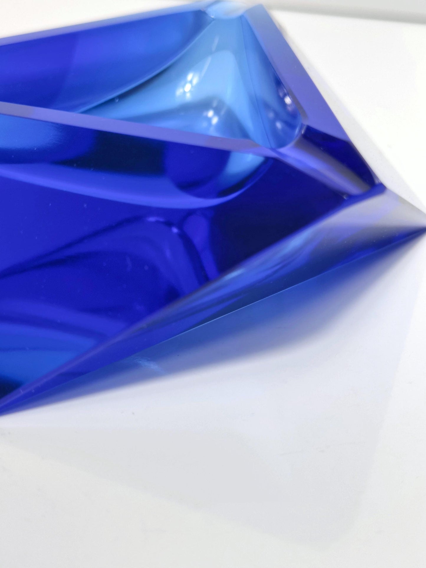 Vintage Aschenbecher Prisma von Cesare Toso für Fratelli Toso Murano kobaltblau