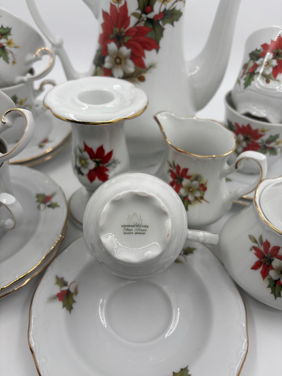 Vintage Tasse Set Weihnachts-Porzellan von Johann Seltmann Winterdekor 18-teilig
