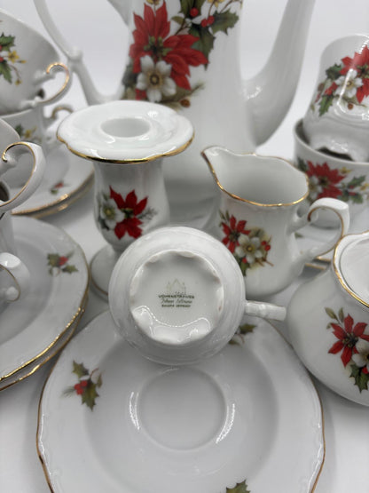 Vintage Tasse Set Weihnachts-Porzellan von Johann Seltmann Winterdekor 18-teilig