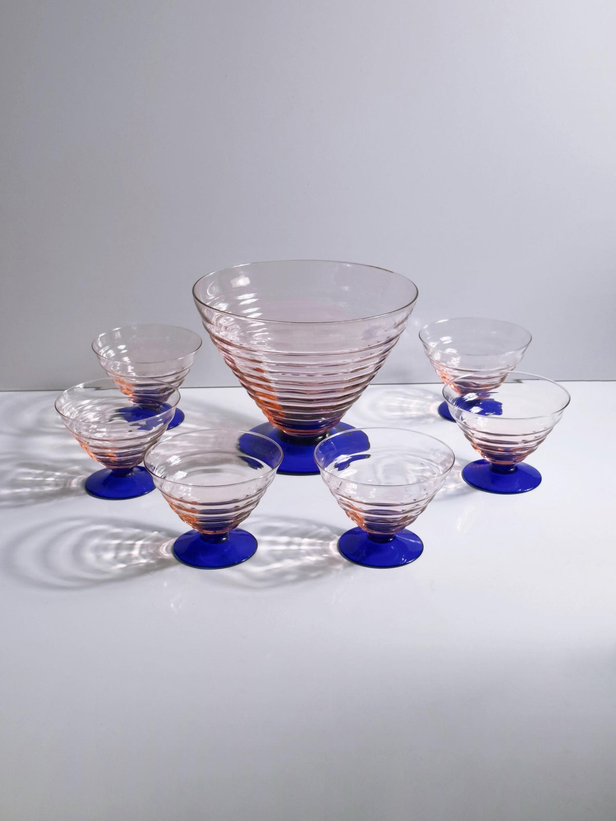 Vintage Schale Set von 7 von Empoli Art Deco Kobaltblau Rosalin Glas