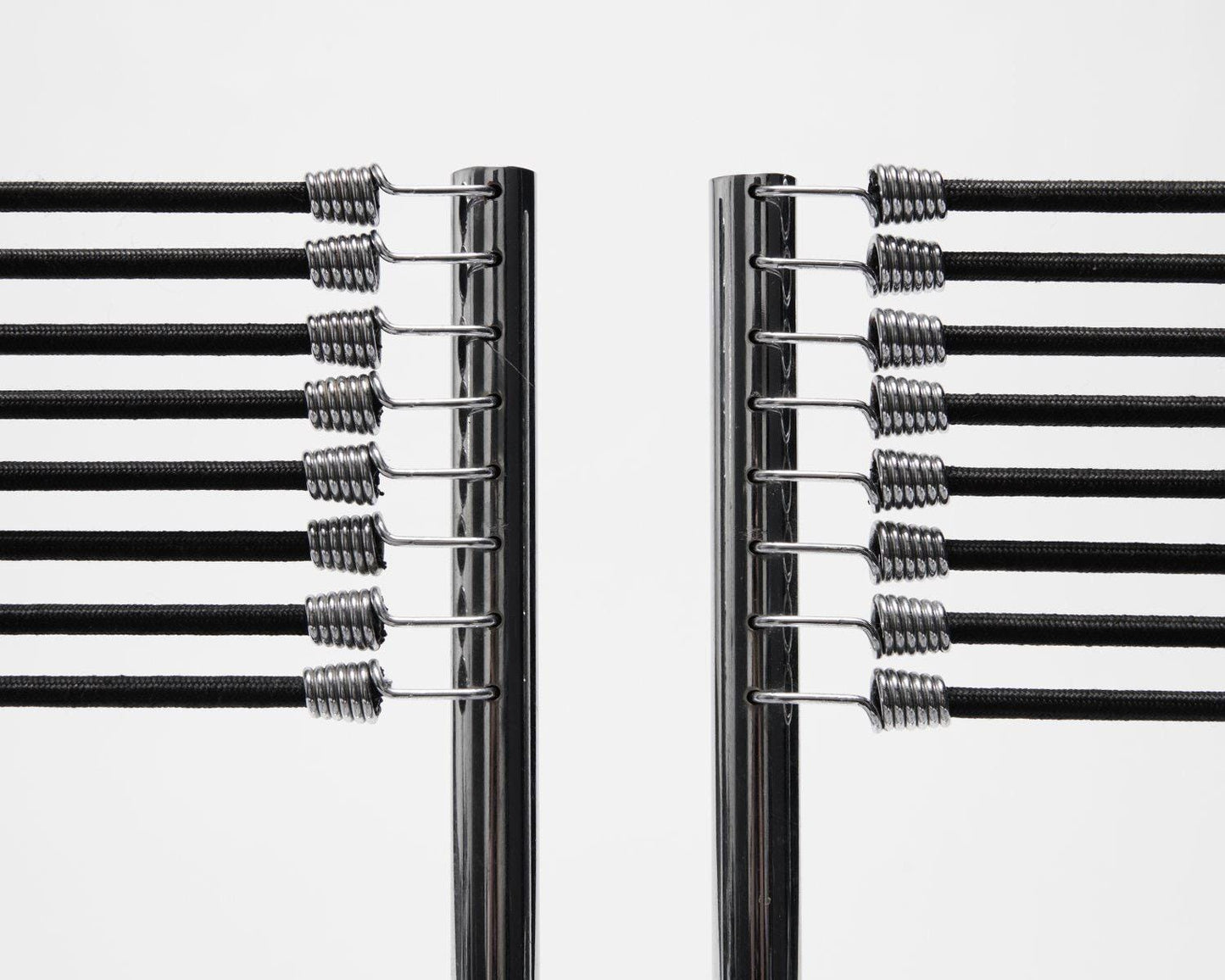 Vintage Stuhl Sandows von René Herbst für Formes Nouvelles Chrom und schwarze Expander