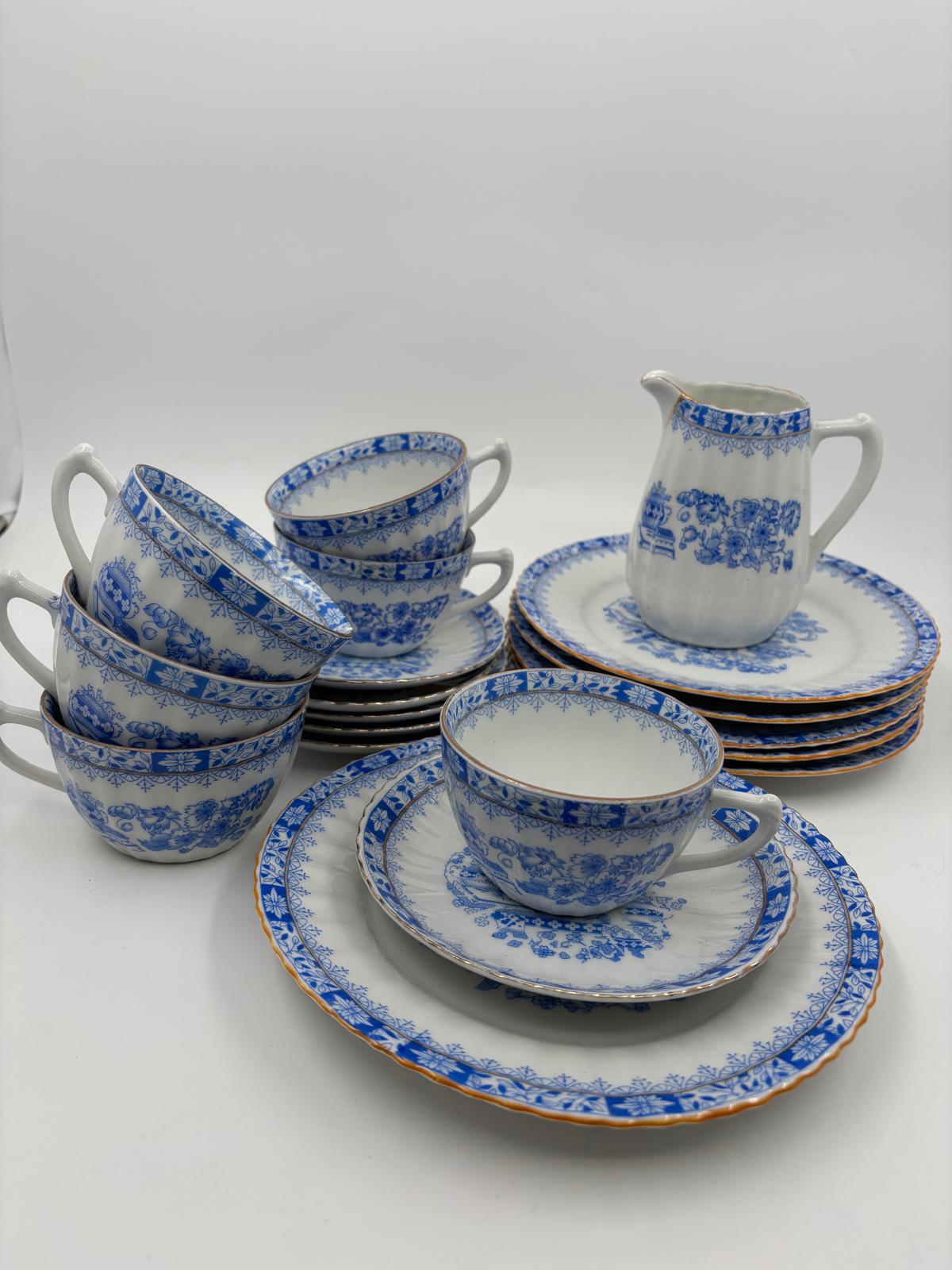 Vintage Kaffeeset Set von 6 China blau von unbekannt Blau-Weiß-Dekor Goldrand