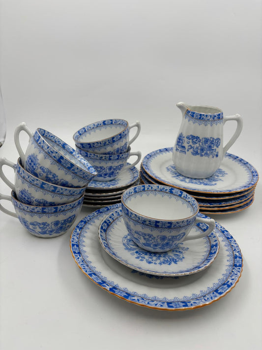 Vintage Kaffeeset Set von 6 China blau von unbekannt Blau-Weiß-Dekor Goldrand