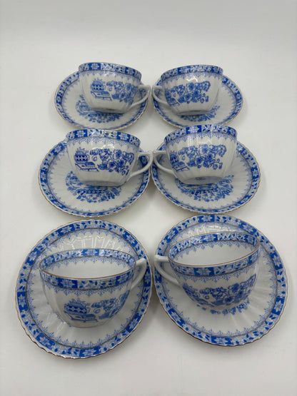 Vintage Kaffeeset Set von 6 China blau von unbekannt Blau-Weiß-Dekor Goldrand