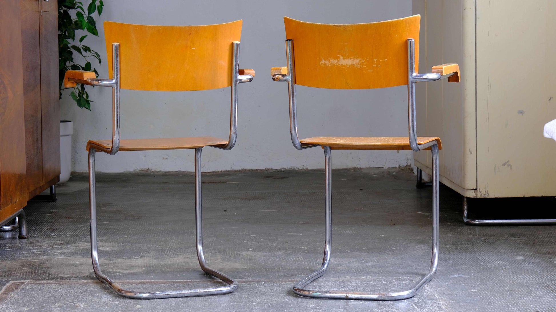 Vintage Freischwinger Armlehnstuhl Set von 2 von Bauhaus