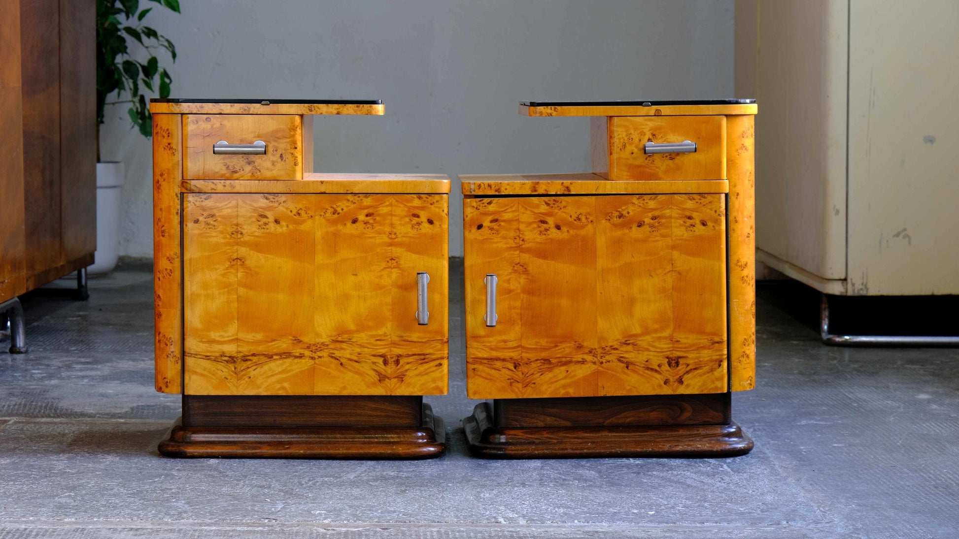 Vintage Nachttisch Set von 2 Art déco von unbekannt für unbekannt