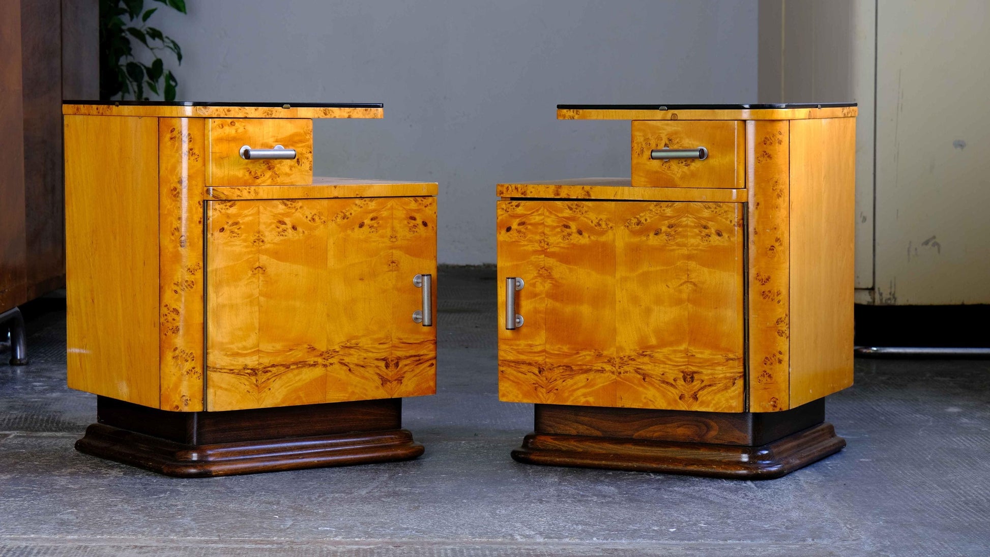 Vintage Nachttisch Set von 2 Art déco von unbekannt für unbekannt