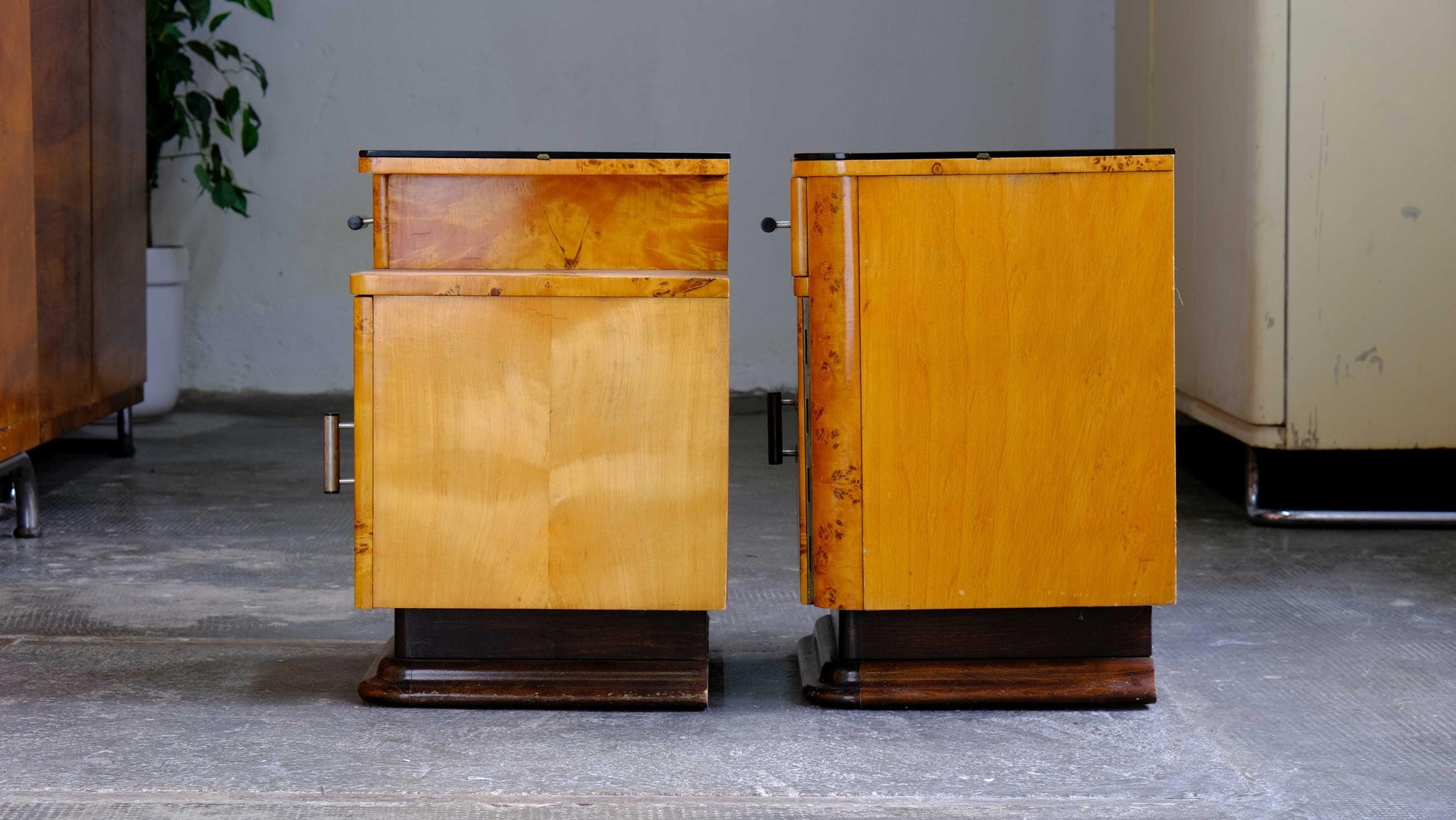 Vintage Nachttisch Set von 2 Art déco von unbekannt für unbekannt