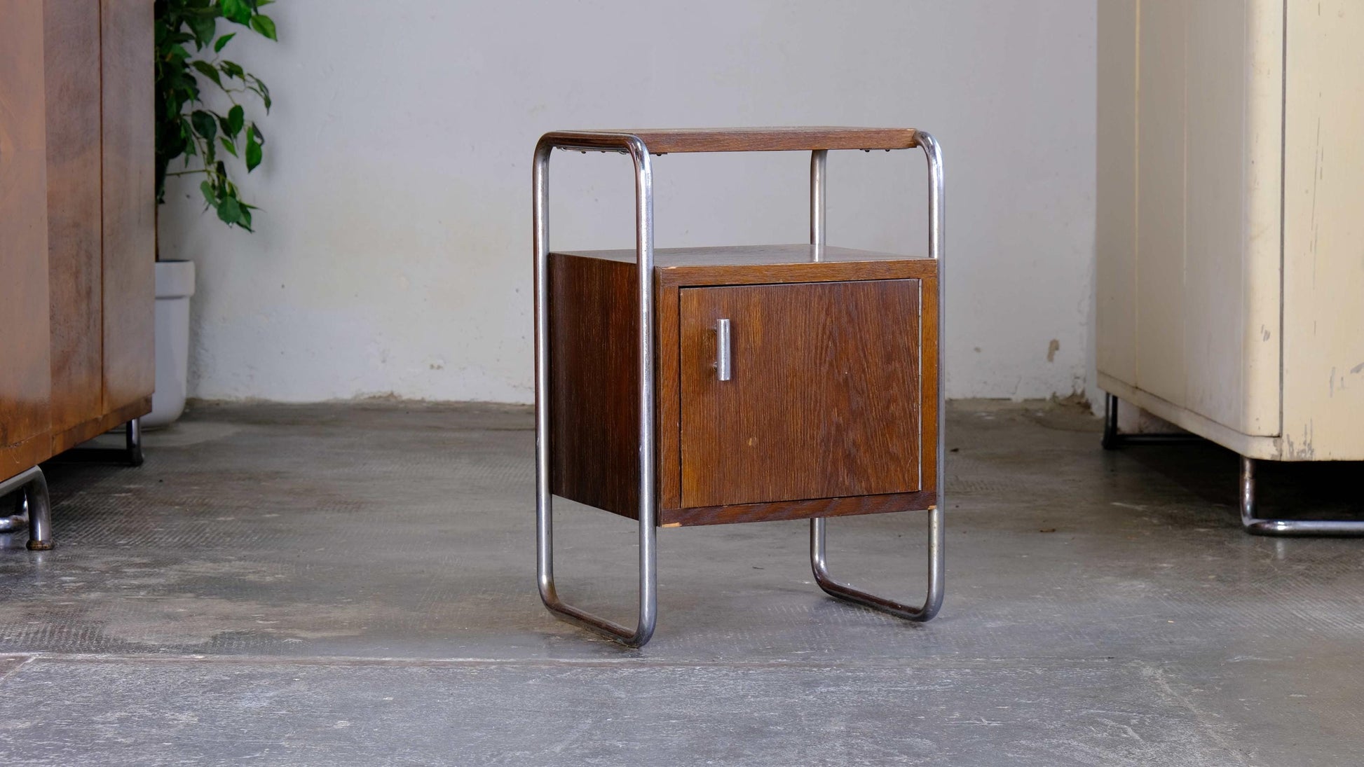 Vintage Nachttisch von unbekannt für unbekannt