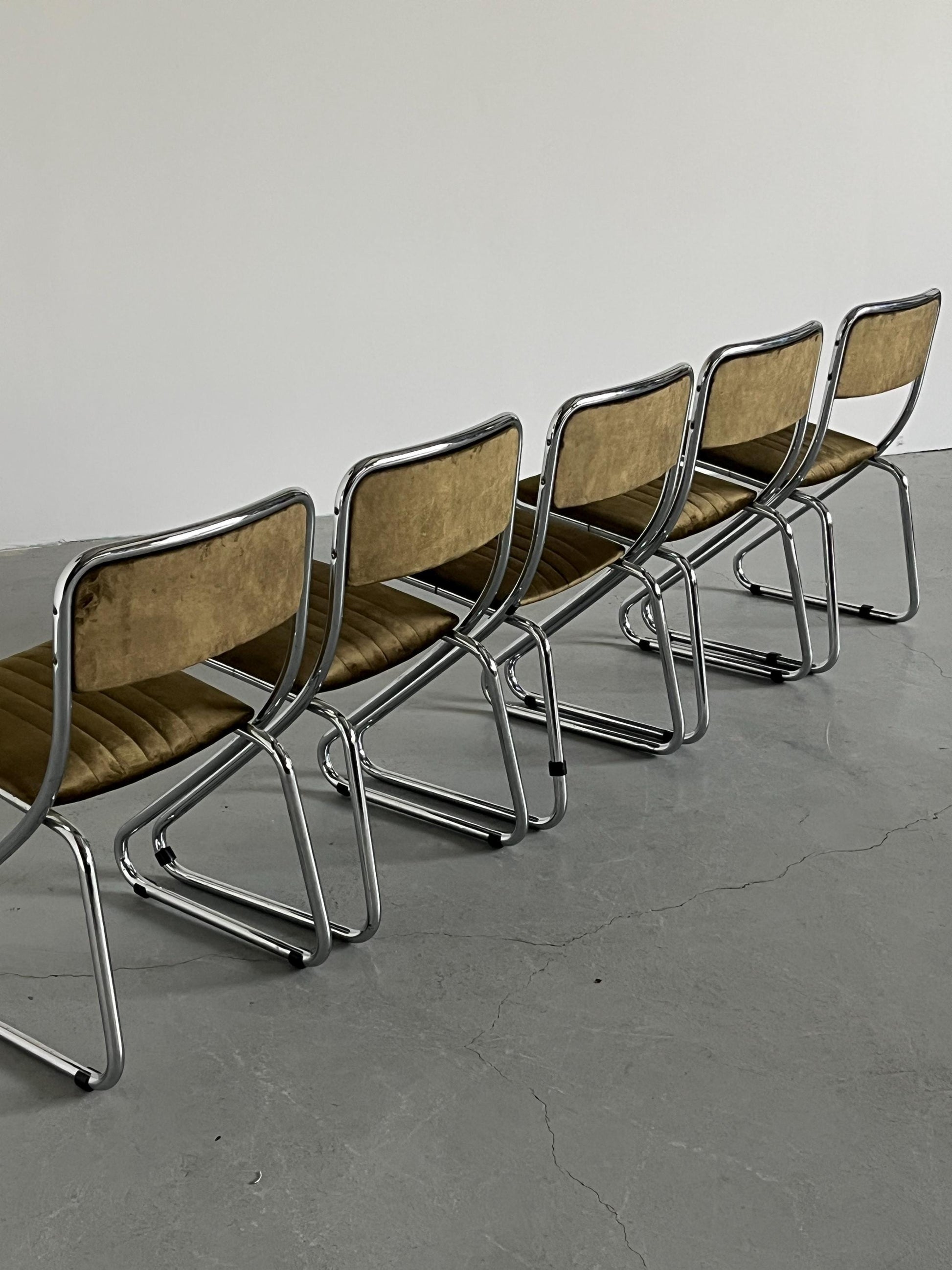 Vintage Freischwinger Esszimmerstuhl in Grün von 1970er Jahre, pro Stück, Italien