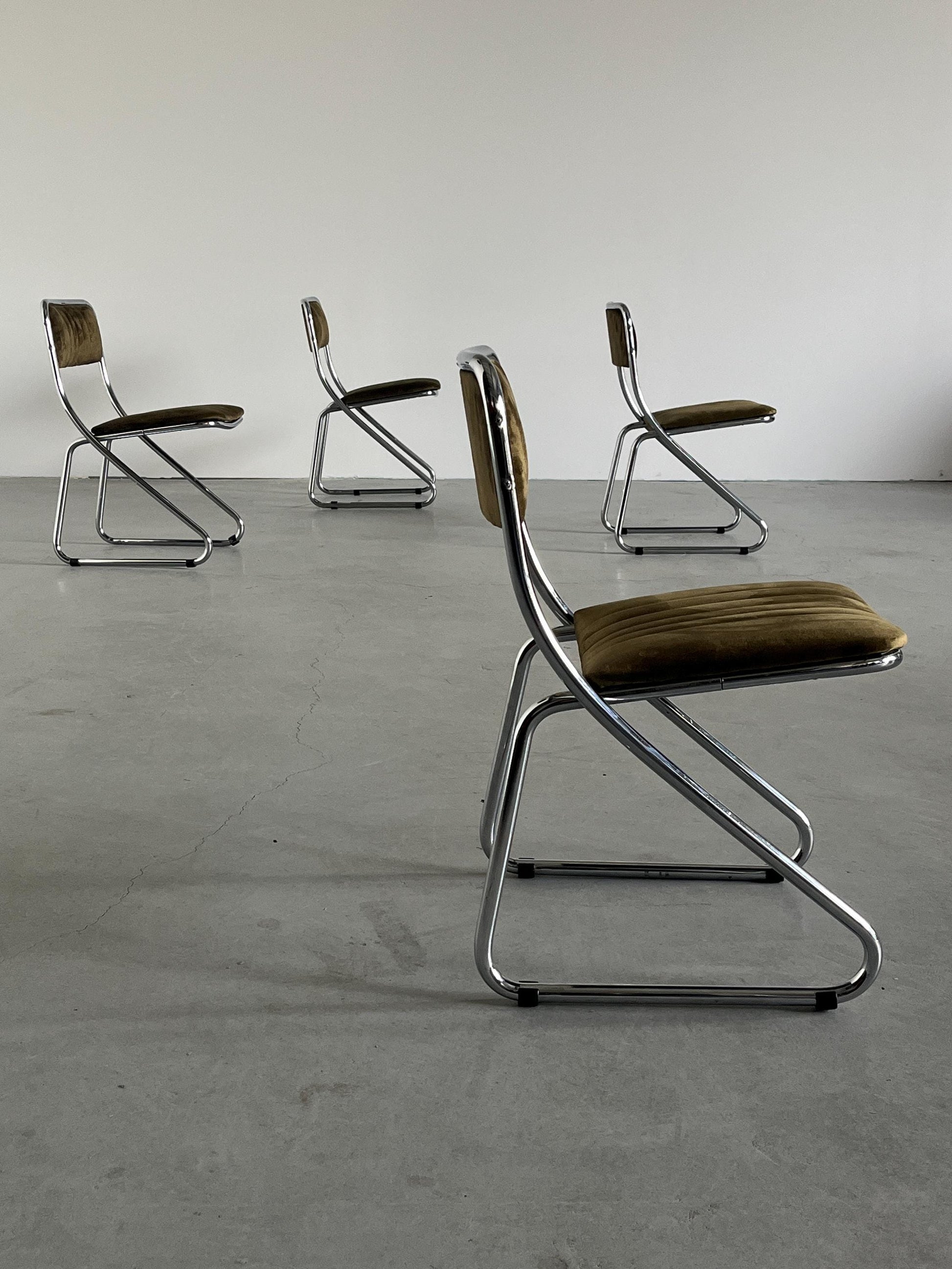 Vintage Freischwinger Esszimmerstuhl in Grün von 1970er Jahre, pro Stück, Italien