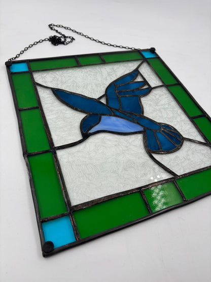 Vintage Fensterbild aus Glas mit blauem Vogel