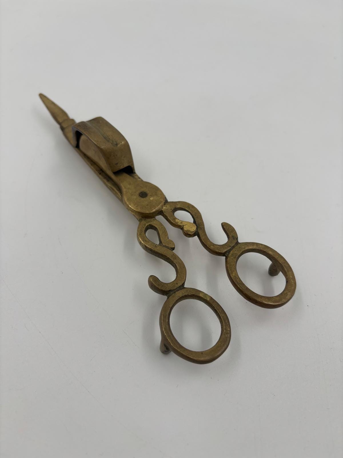 Vintage Kerzenlöscher in Scherenform aus Messing