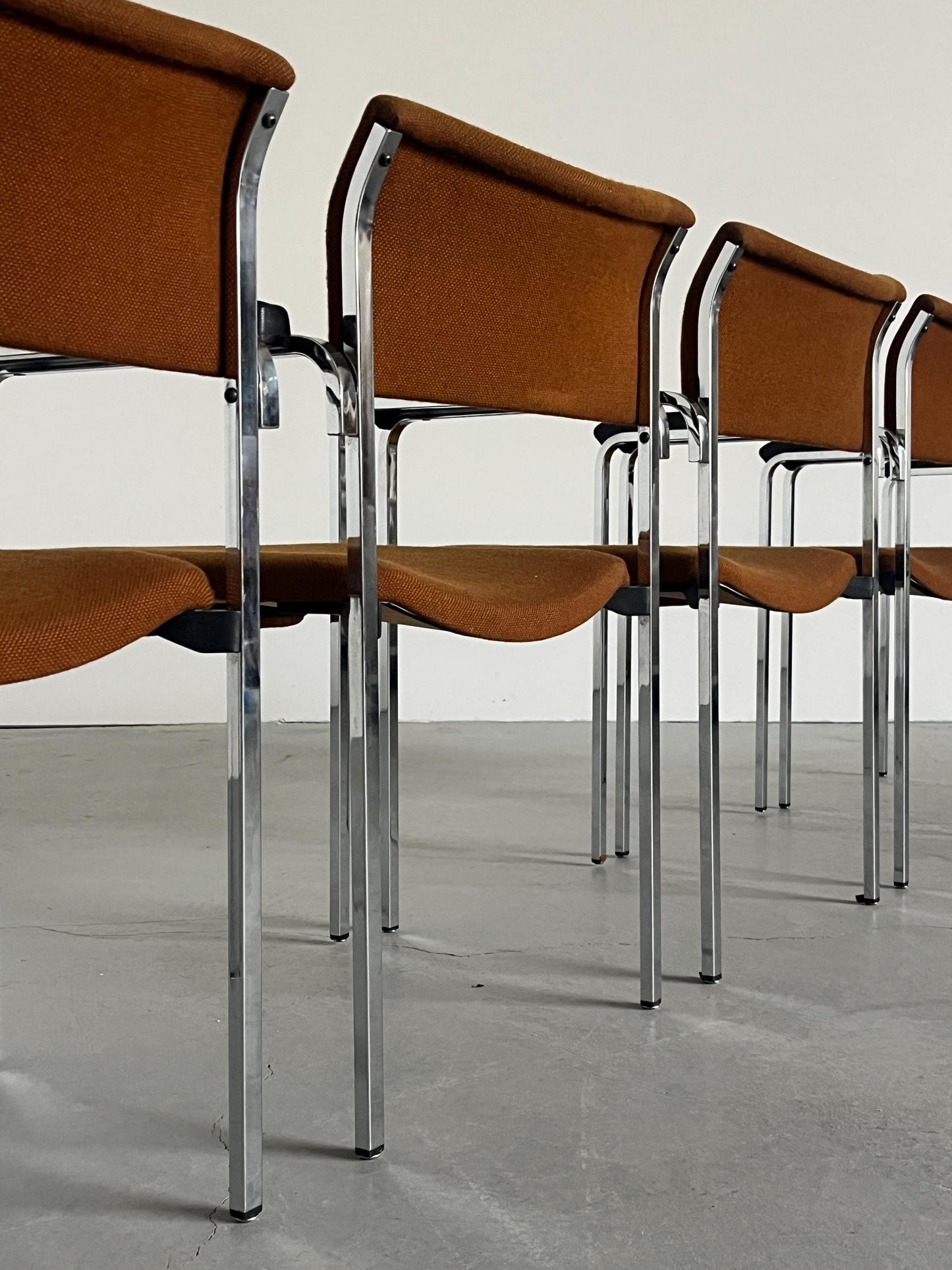 Vintage Armlehnsessel von Deutschland, 1970er, dunkelorange, pro Stück, 10 verfügbar