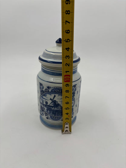 Vintage Dose von GKB Hand Painted Delfts Holland mit Windmühlenmotiv