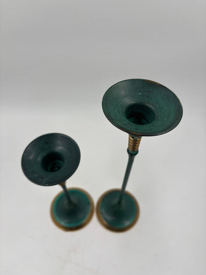 Vintage Kerzenständer Set von 2 von Gilde patiniert grün gold