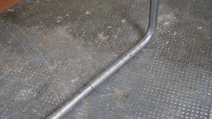 Vintage Beistelltisch Bauhaus mit braunen Holzablagen