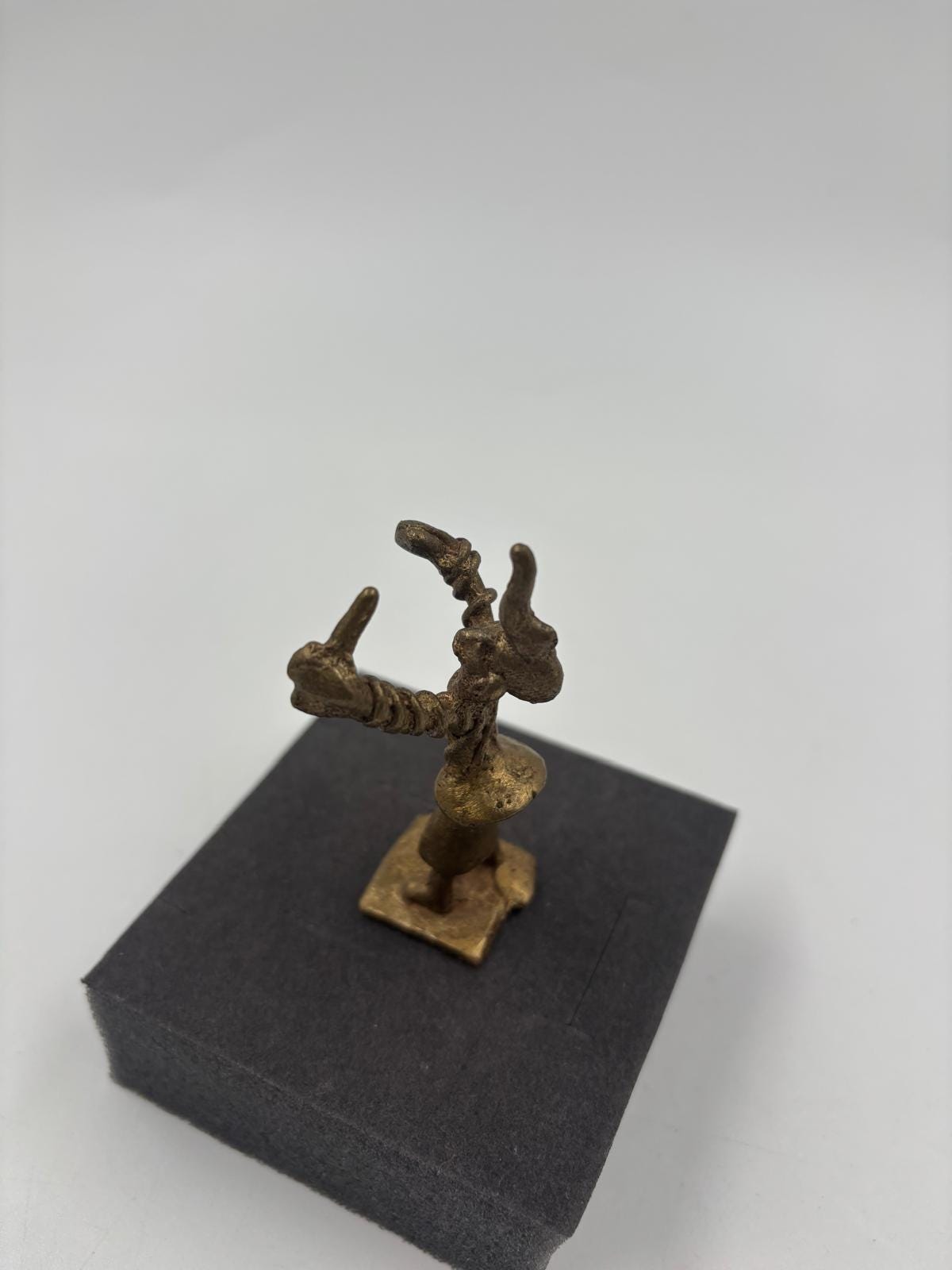 Vintage Skulptur tribal/ethno Stil Messingguss mit Patina sehr selten