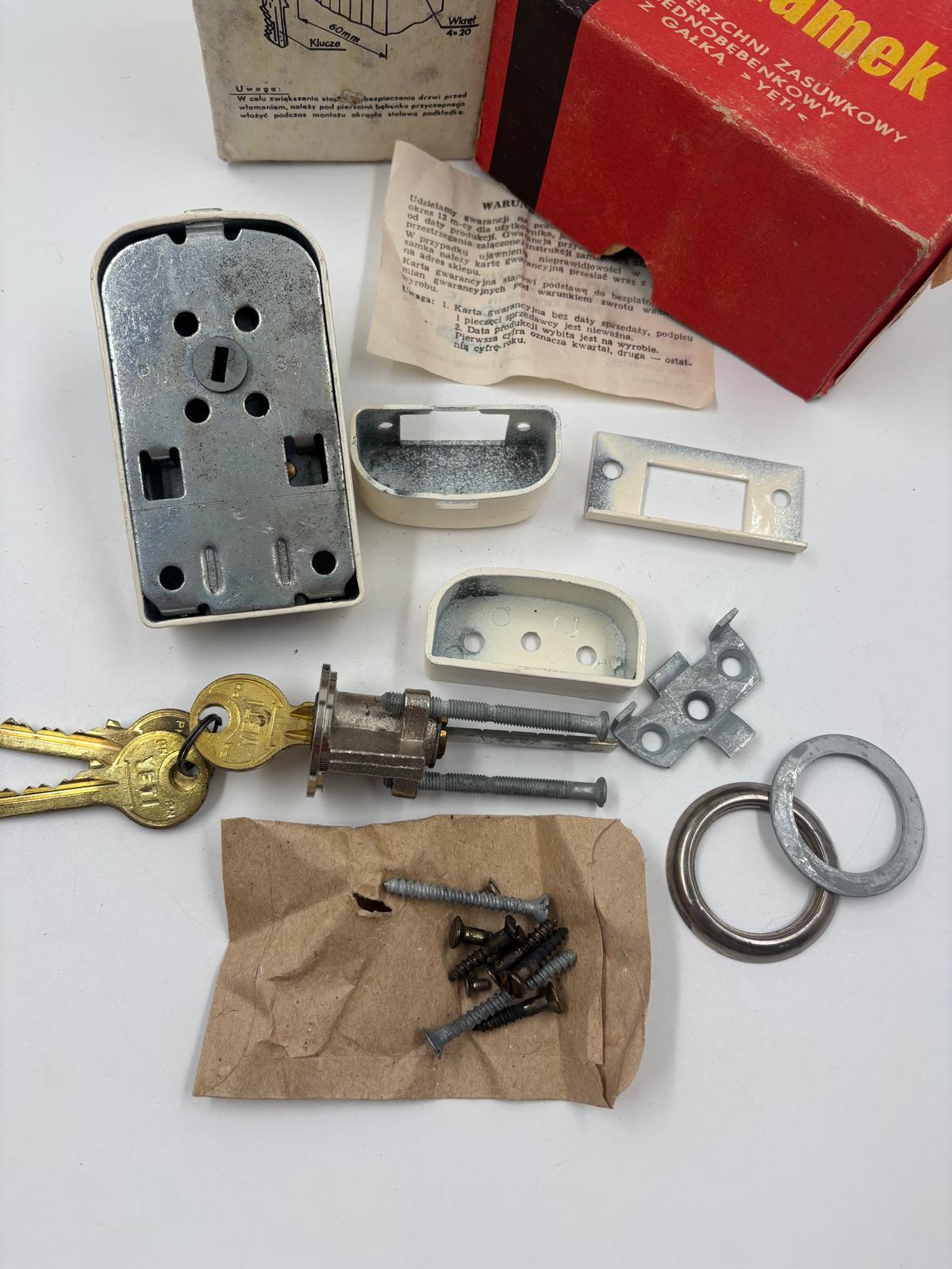 Vintage Türschloss YETI komplett mit Zylinder und OVP