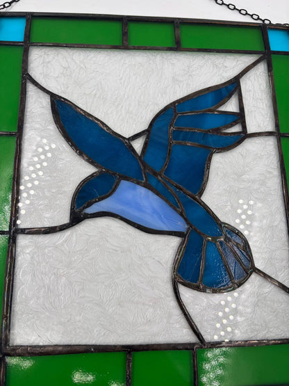 Vintage Fensterbild aus Glas mit blauem Vogel