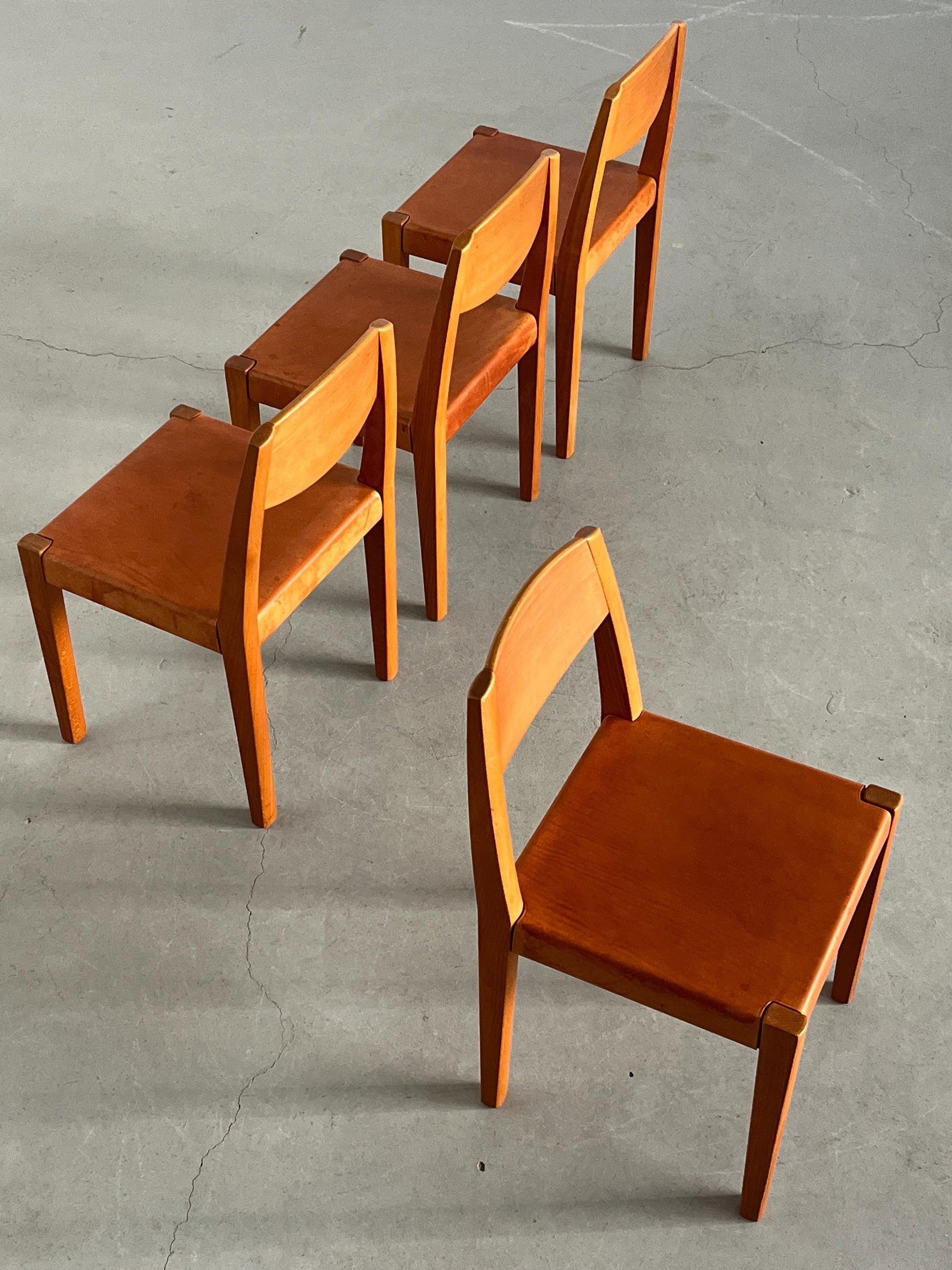 Vintage Esszimmerstuhl Set von 4 im Stil von Pierre Chapo von Vintage