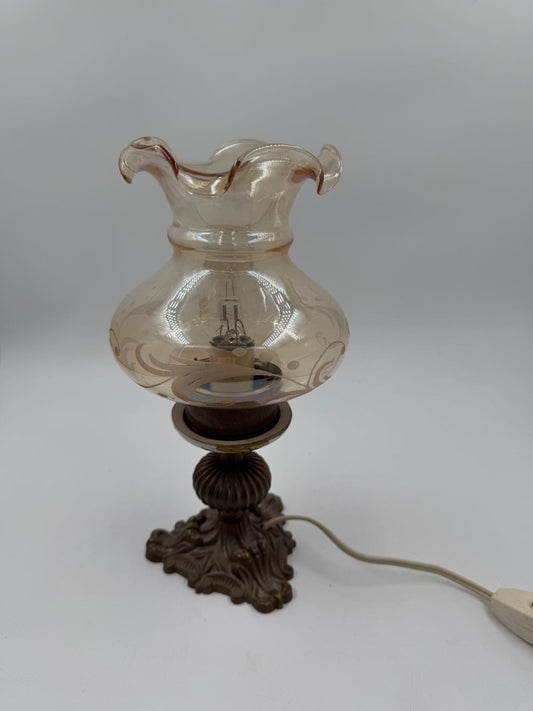 Vintage Tischlampe Messinggussfuß Glasschirm mit Dekor und Kabel mit Schnurschalter