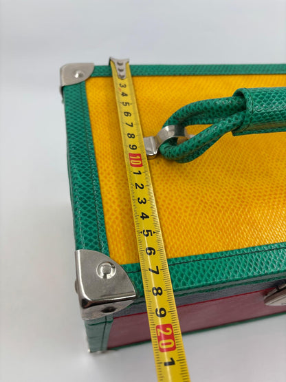 Vintage Kosmetikbox mit Spiegel in bunten Farben