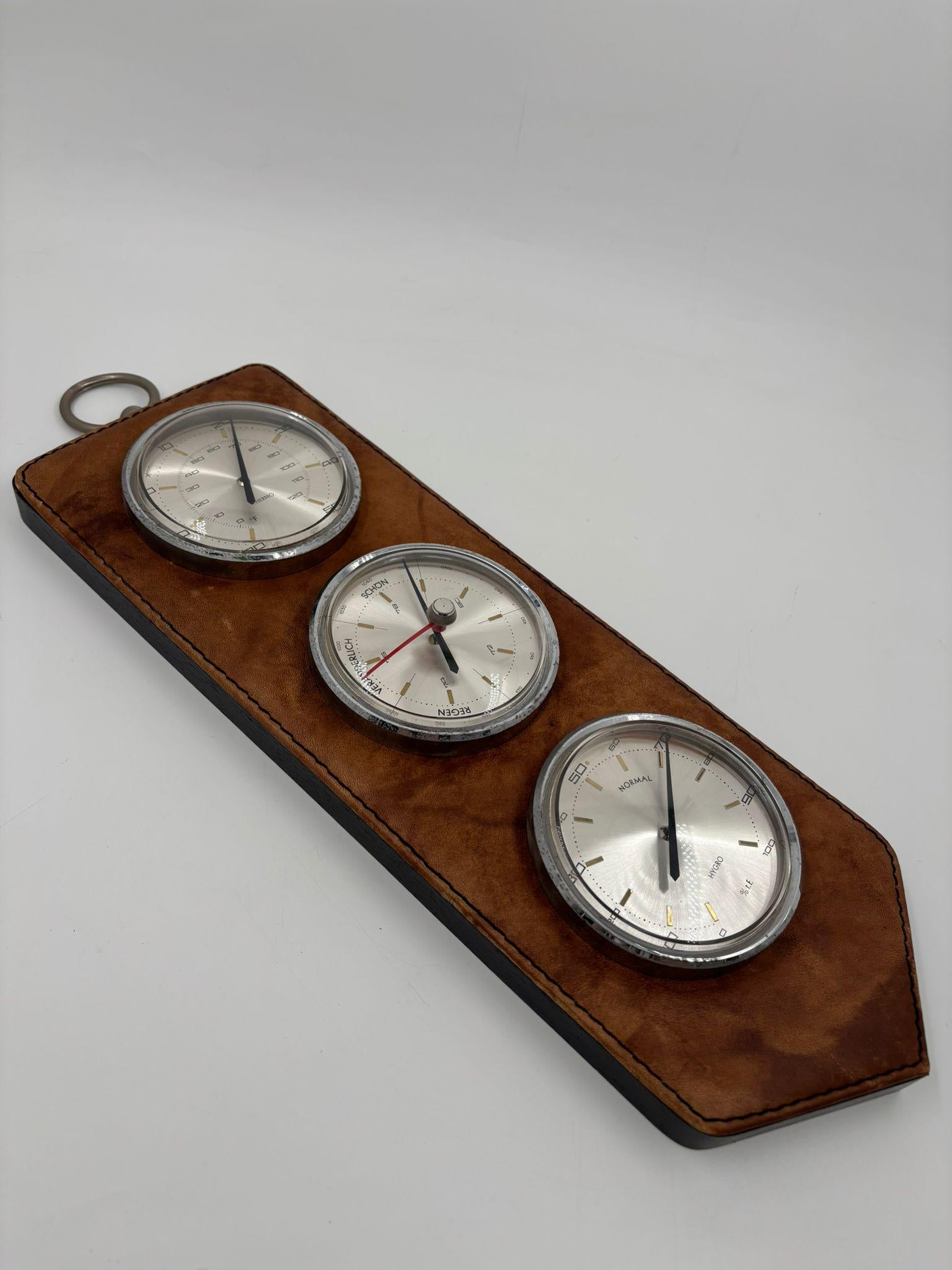 Vintage Wetterstation FYGIO auf Kunstlederplatte von FYGIO