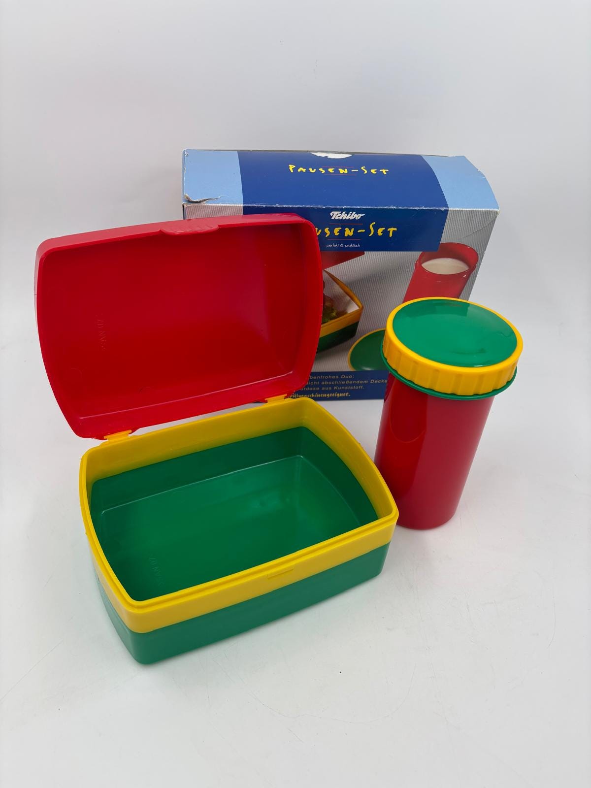 Vintage Pausen-Set Taschler-Set von Tschibo aus Kunststoff mit Dose und Becher originalverpackt