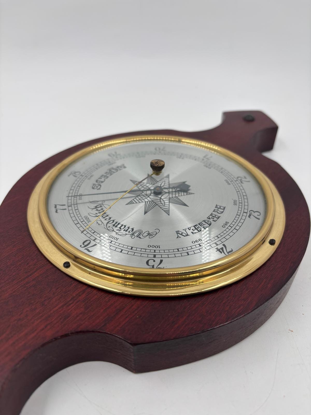 Vintage Wandbarometer mit Thermometer und Uhr aus rötlichem Holz