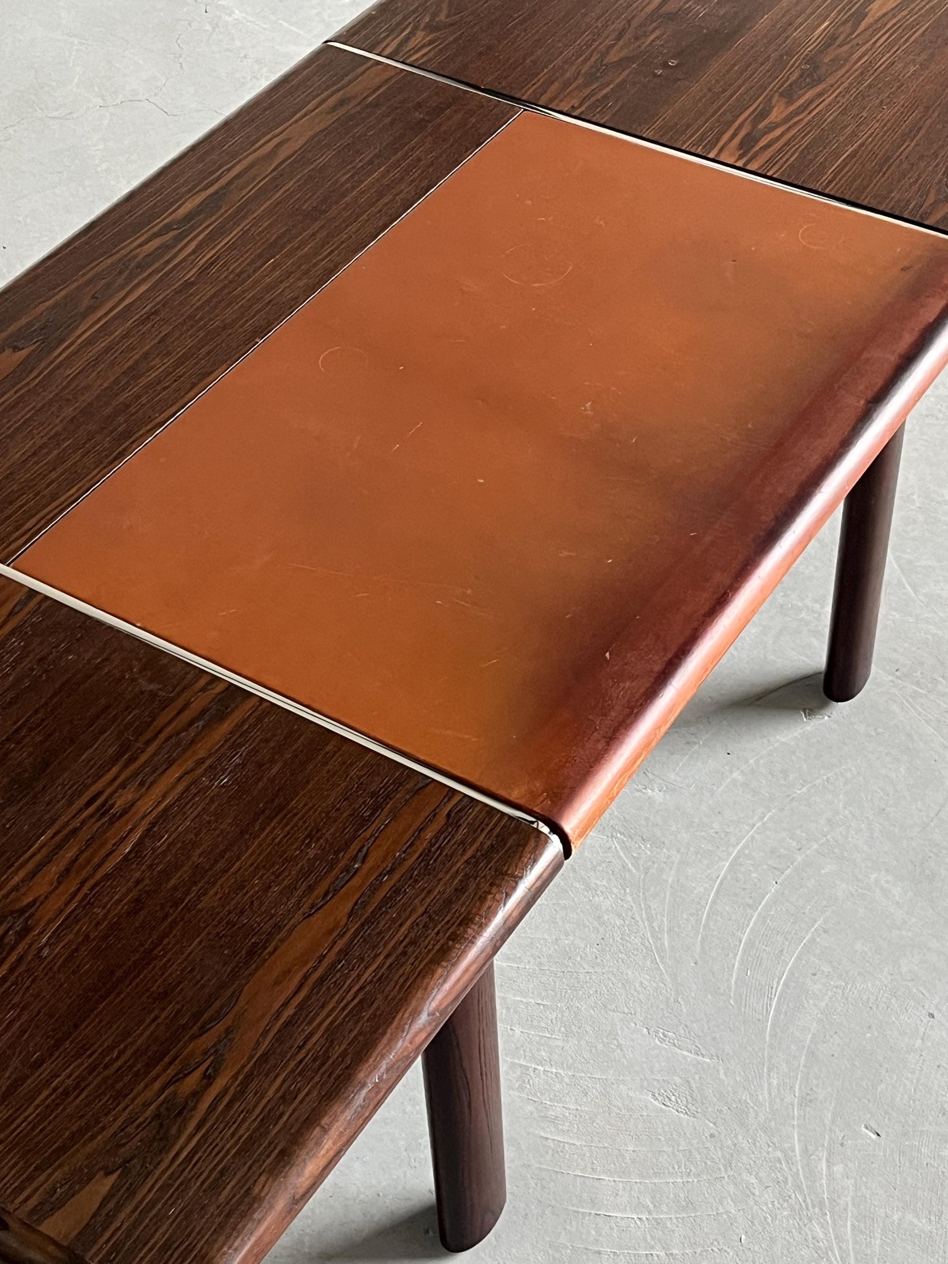 Vintage Bürotisch aus Palisander und Leder von 1970er Jahre