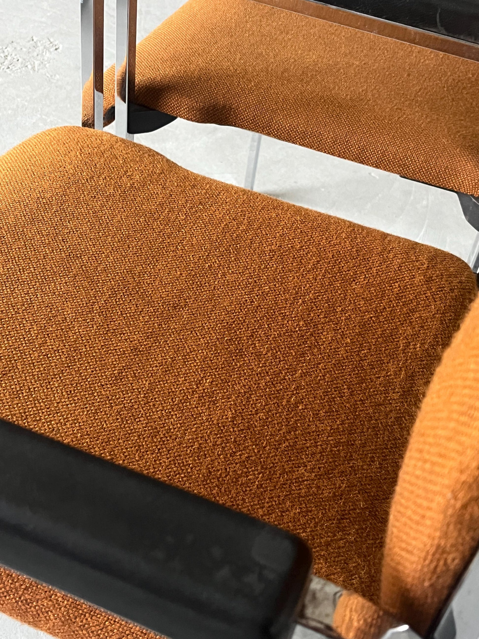 Vintage Armlehnsessel von Deutschland, 1970er, dunkelorange, pro Stück, 10 verfügbar