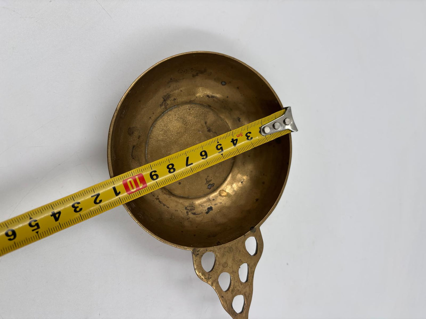 Vintage Schale Messing mit Griff und Lochmuster