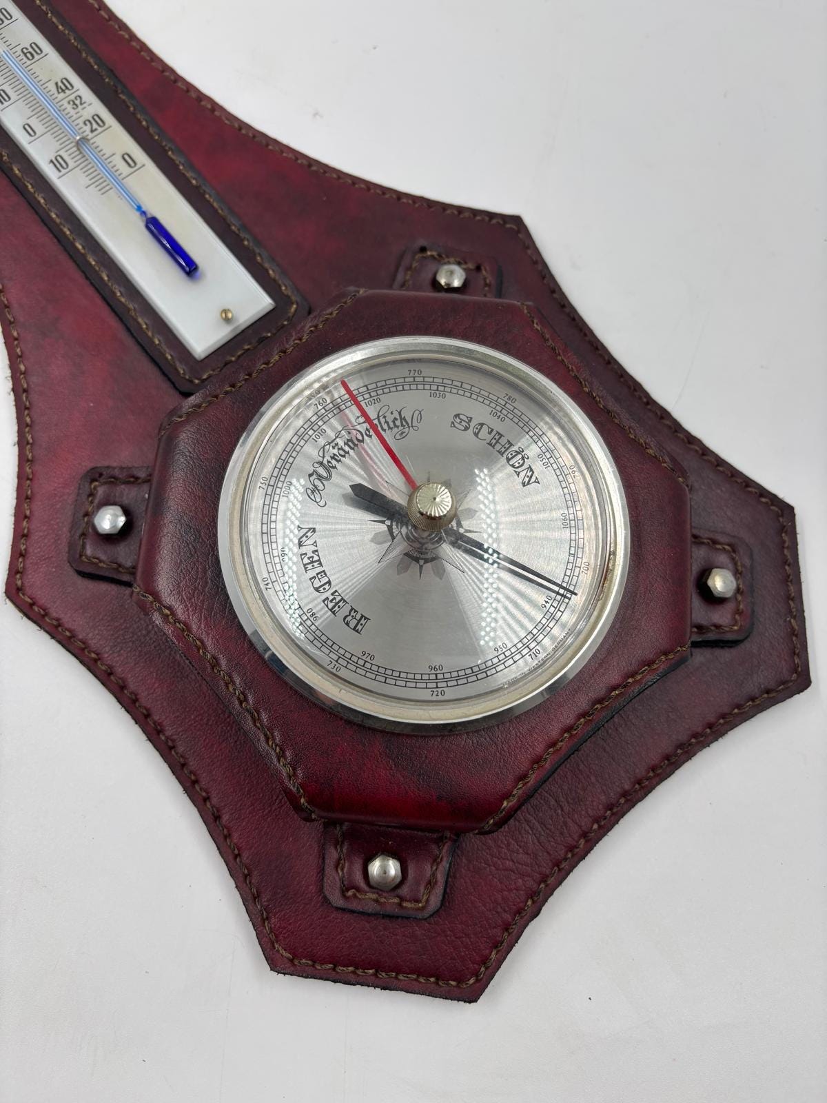 Vintage Wetterstation Barometer von gotischer Look auf Kunstleder