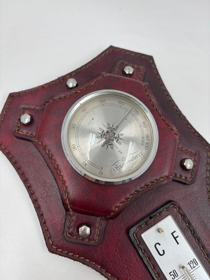Vintage Wetterstation Barometer von gotischer Look auf Kunstleder